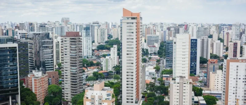 FIIs podem render 79% mais que comprar na Vila Mariana