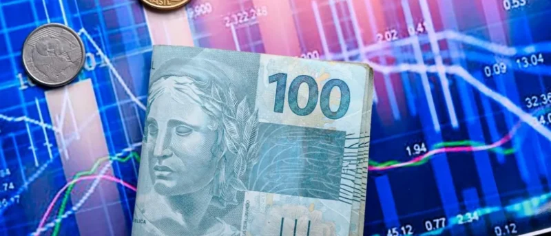 Dividendos em agosto: veja quem paga PETR4, SANB11 e ITSA4