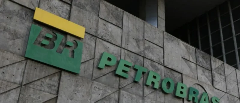 Petrobras (PETR4) supera 2T26 e paga R$ 17,4 bi