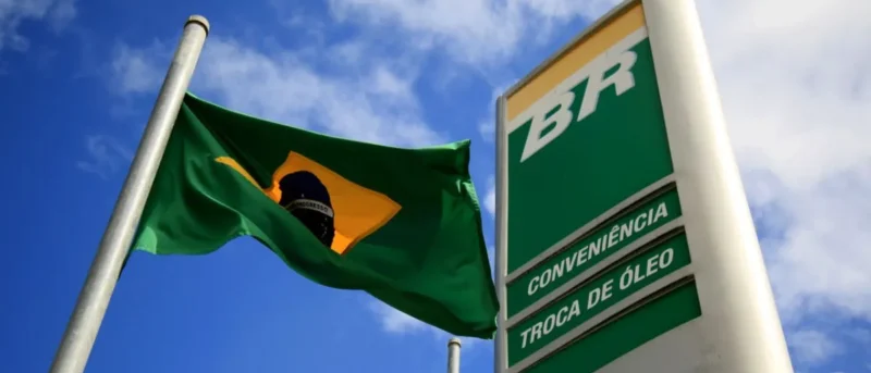 Ibovespa: Petrobras supera expectativas e payroll; veja destaques