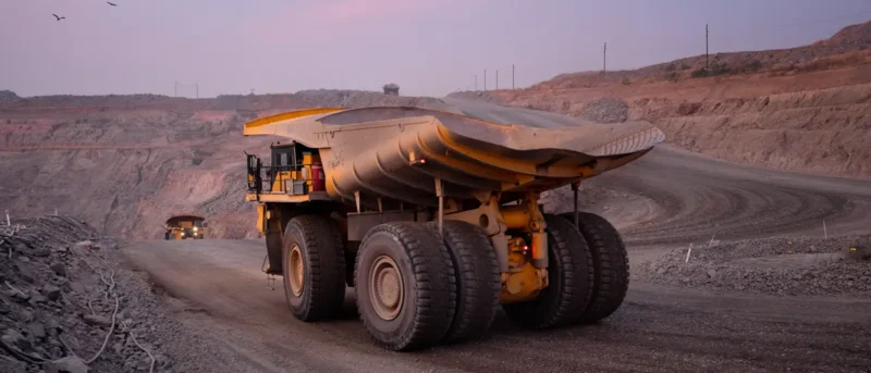 Barrick (BARR34): produção forte e ouro em alta no 2T26
